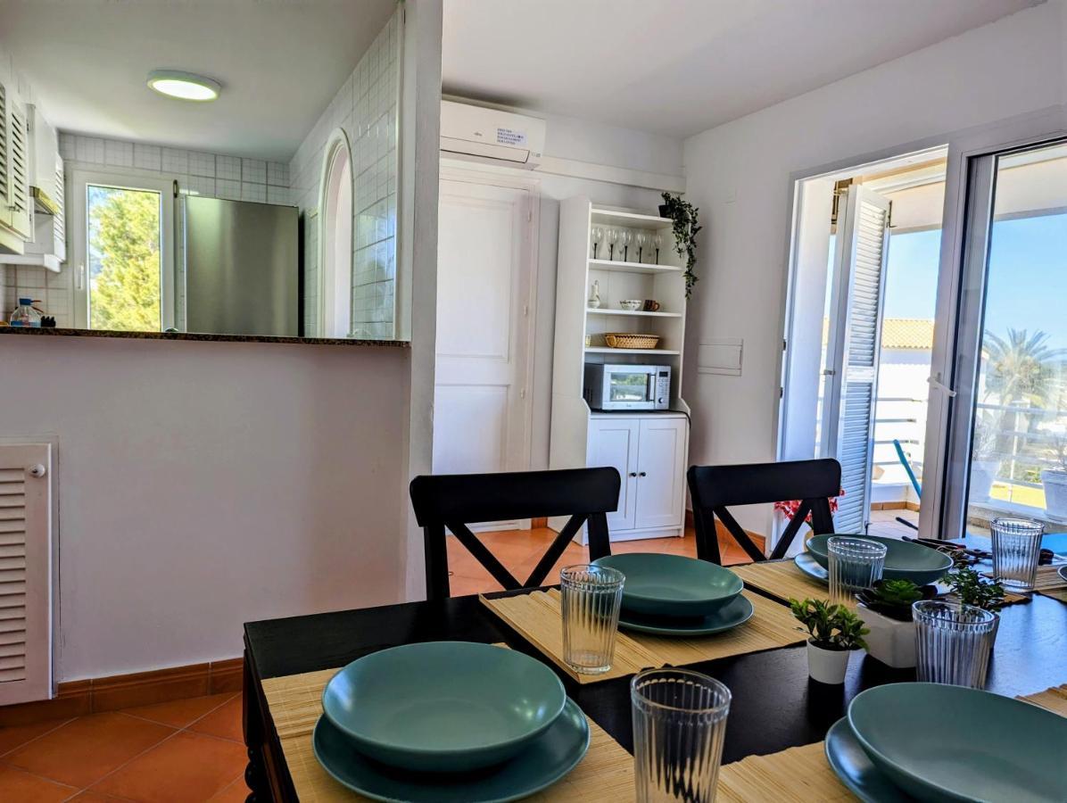 Bella Brisa, Port D'Addaia Apartamento Exterior foto