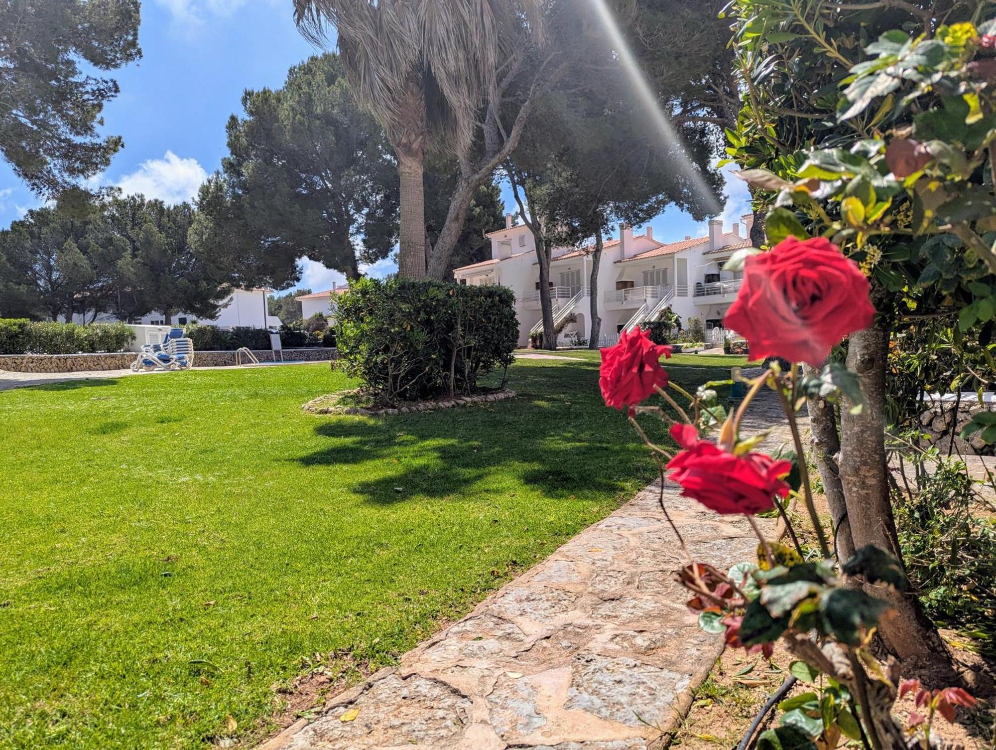 Bella Brisa, Port D'Addaia Apartamento Exterior foto